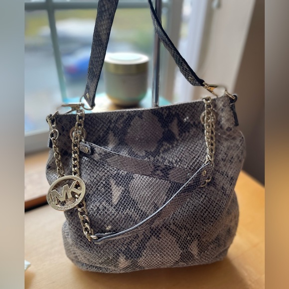 Michael Kors Fulton Shoulder Tote in Python Embossed Leather - Picture 5 of 16